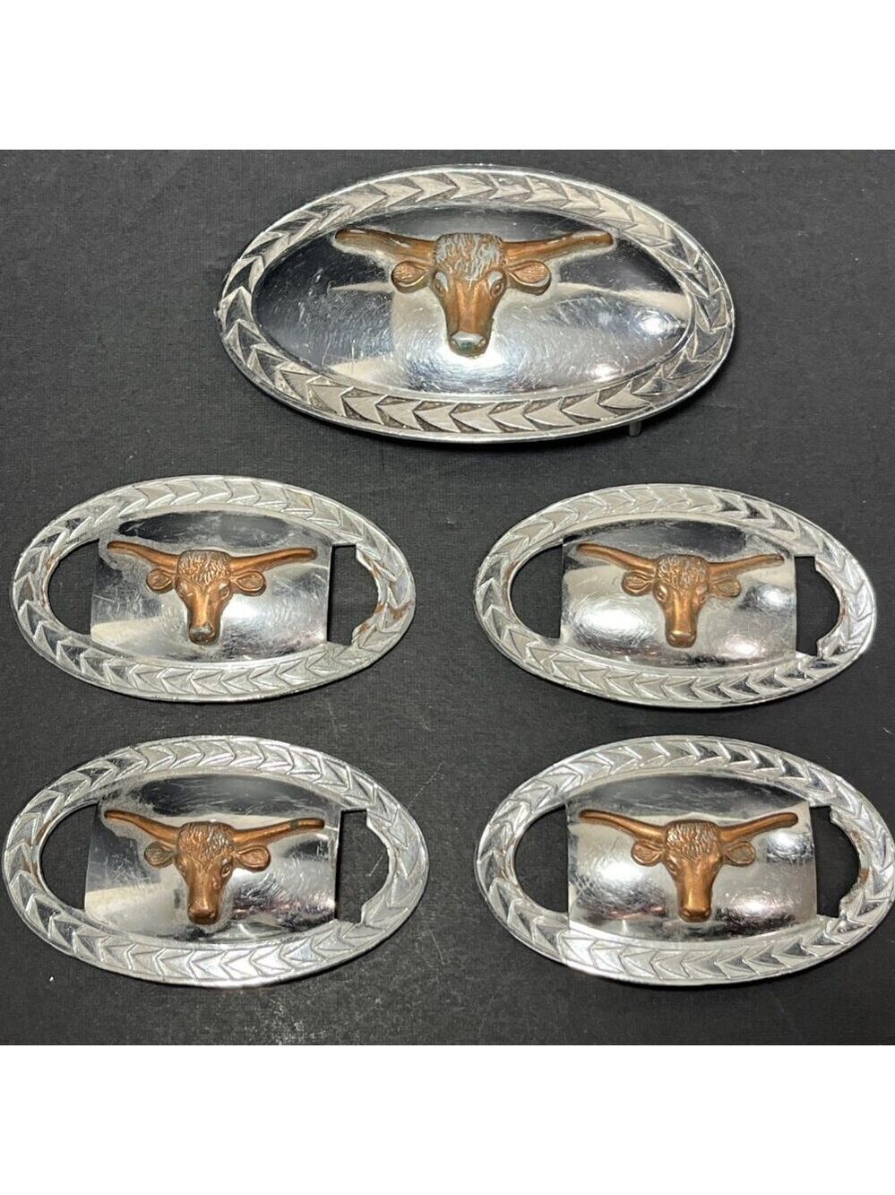 Vtg Longhorn Belt Buckle With 4 Matching Decorative Medallions Alloy Cowgirl